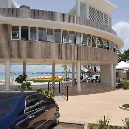 Skycastle Oasis Ocho Rios Exterior foto